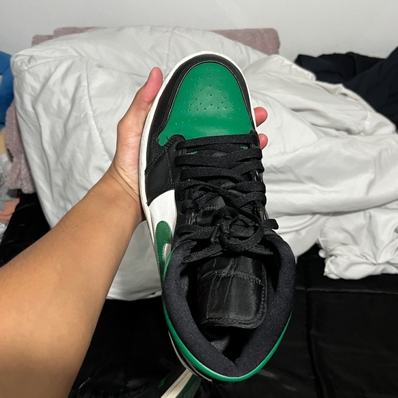 Air Jordan 1 Mid 'Pine Green' - Picture 7 of 7